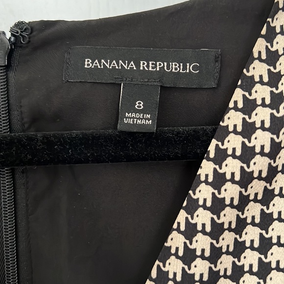 Elephant pattern knee length wrap top dress with bell sleeves - very flattering - Picture 4 of 5